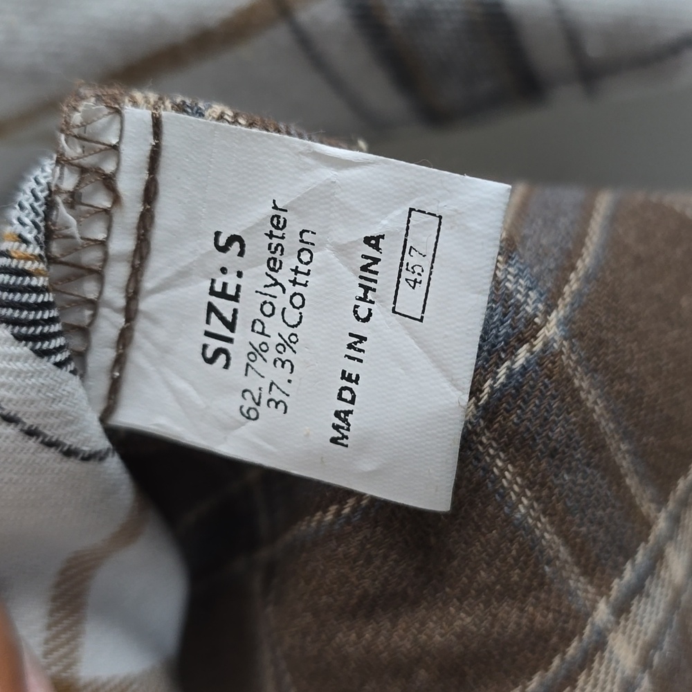 PLAID button up - Picture 5 of 5